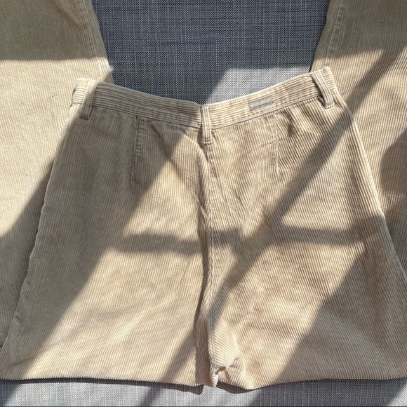 Vintage Woolrich Corduroy High Rise Pants- 31” waist - Picture 10 of 16